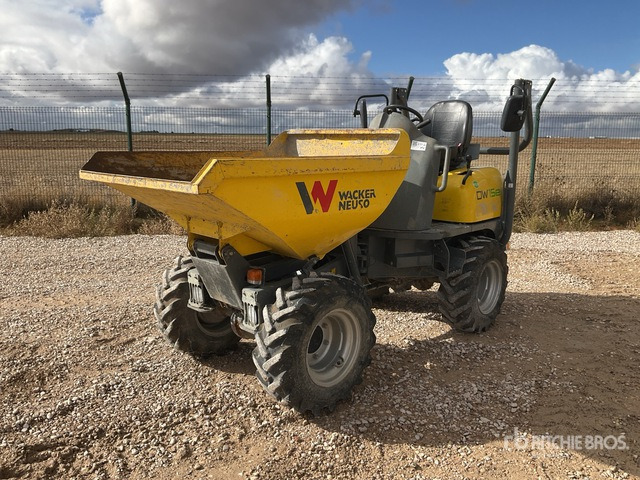 2019 Wacker Neuson DW15E 4x4 Hi-Tip Dumper - Dumper: picture 2 2019 Wacker Neuson DW15E 4x4 Hi-Tip Dumper - Dumper: picture 2