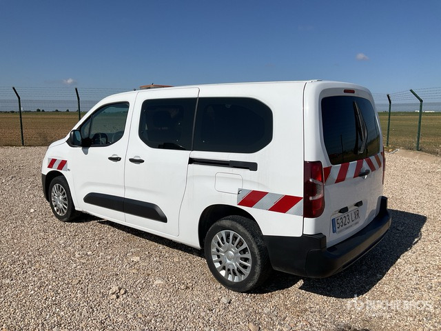 2022 Toyota Proace City Verso 5 Passenger Van - Minibus, Passenger van: picture 3 2022 Toyota Proace City Verso 5 Passenger Van - Minibus, Passenger van: picture 3