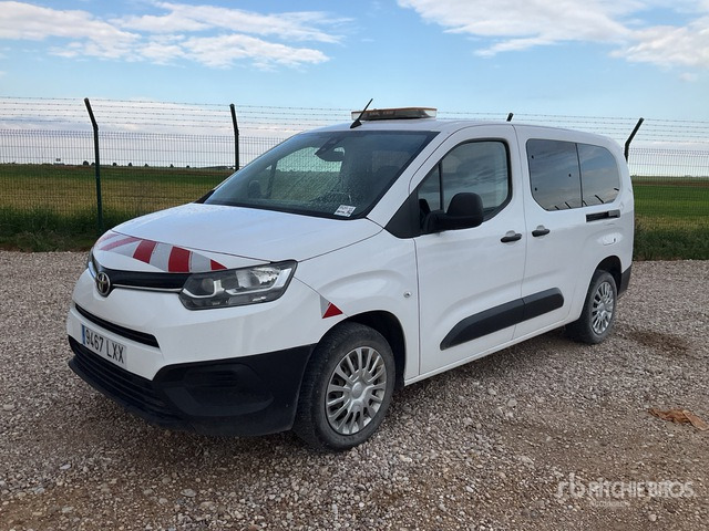 2022 Toyota Proace City Verso 5 Passenger Van - Minibus, Passenger van: picture 1 2022 Toyota Proace City Verso 5 Passenger Van - Minibus, Passenger van: picture 1