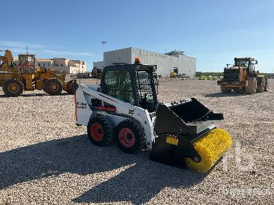 BOBCAT S450 - Skid steer loader: picture 4 BOBCAT S450 - Skid steer loader: picture 4