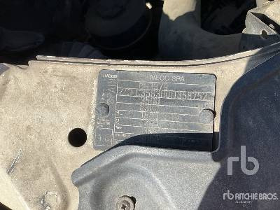 IVECO 35S10 4x2 - Box truck: picture 5 IVECO 35S10 4x2 - Box truck: picture 5
