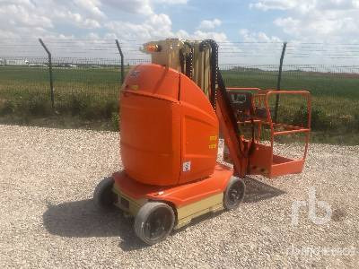 JLG T10E - Articulated boom: picture 2 JLG T10E - Articulated boom: picture 2