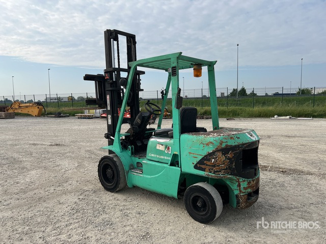 2002 Mitsubishi FD30K 3000 kg Forklift - Forklift: picture 4 2002 Mitsubishi FD30K 3000 kg Forklift - Forklift: picture 4