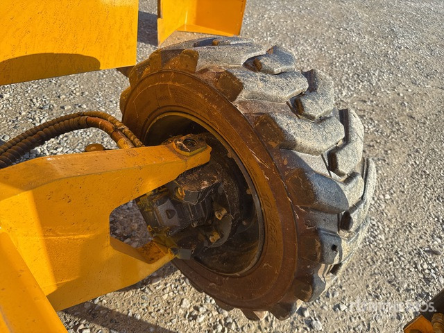 2007 Haulotte H15SX - Scissor lift: picture 5 2007 Haulotte H15SX - Scissor lift: picture 5