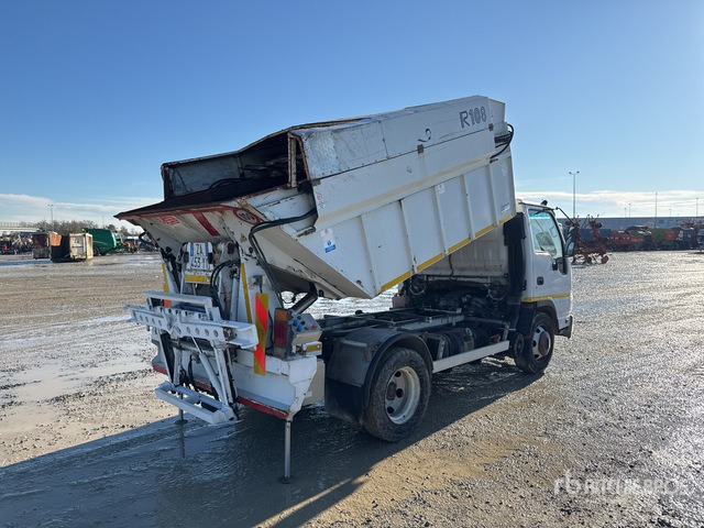2008 Isuzu NPR85 4x2 Waste Collection Truck - Garbage truck: picture 3 2008 Isuzu NPR85 4x2 Waste Collection Truck - Garbage truck: picture 3