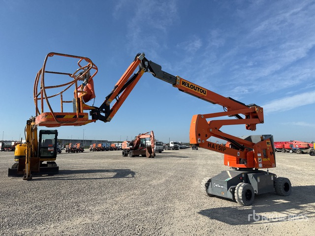 2011 Haulotte HA15IP Electric Articulating Boom Lift - Articulated boom: picture 1 2011 Haulotte HA15IP Electric Articulating Boom Lift - Articulated boom: picture 1