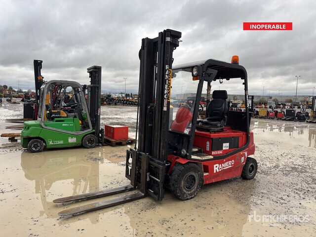 2012 Lampocar RH30 (Inoperable) Electric Forklift - Electric forklift: picture 1 2012 Lampocar RH30 (Inoperable) Electric Forklift - Electric forklift: picture 1