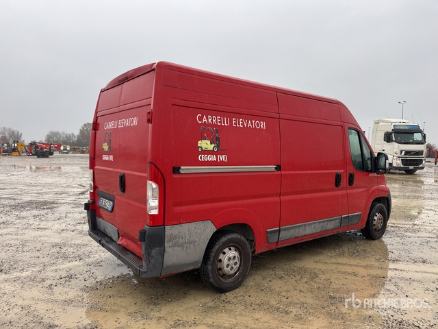 2012 Peugeot Boxer Van Truck - Box truck: picture 3 2012 Peugeot Boxer Van Truck - Box truck: picture 3
