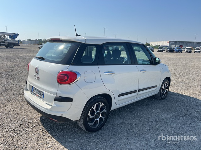 2019 Fiat 500L Automobile - Car: picture 3 2019 Fiat 500L Automobile - Car: picture 3