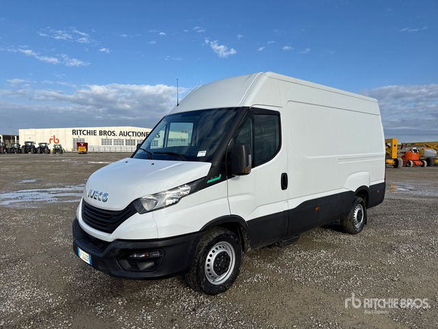 2022 Iveco Daily 35S14NV 3520L H2 BLUE P Van Truck - Box truck: picture 1 2022 Iveco Daily 35S14NV 3520L H2 BLUE P Van Truck - Box truck: picture 1
