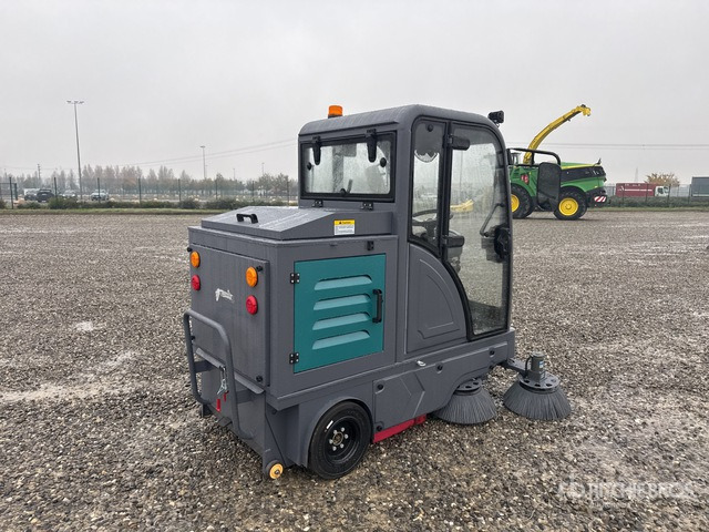 2025 Kaster S2000 (Unused) Broom Tractor - Road sweeper: picture 3 2025 Kaster S2000 (Unused) Broom Tractor - Road sweeper: picture 3