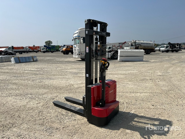 2025 Plus Power ES15-ES (Unused) Electric Stacker - Stacker: picture 3 2025 Plus Power ES15-ES (Unused) Electric Stacker - Stacker: picture 3