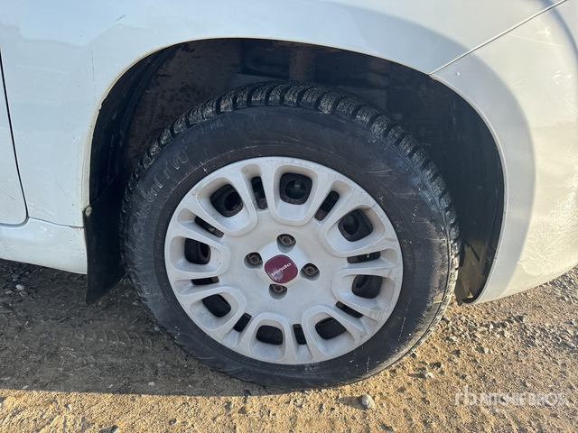 Fiat Panda Automobile - Car: picture 4 Fiat Panda Automobile - Car: picture 4