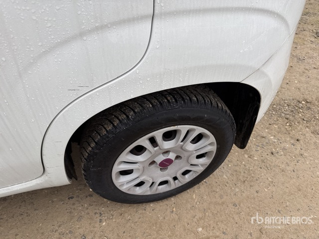 Fiat Panda Automobile - Car: picture 4 Fiat Panda Automobile - Car: picture 4