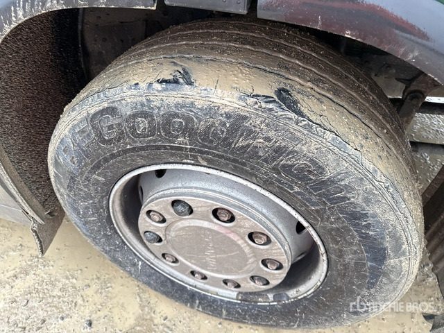 2009 Scania R480 6x2 T/A Sleeper Truck Tractor - Tractor unit: picture 5 2009 Scania R480 6x2 T/A Sleeper Truck Tractor - Tractor unit: picture 5