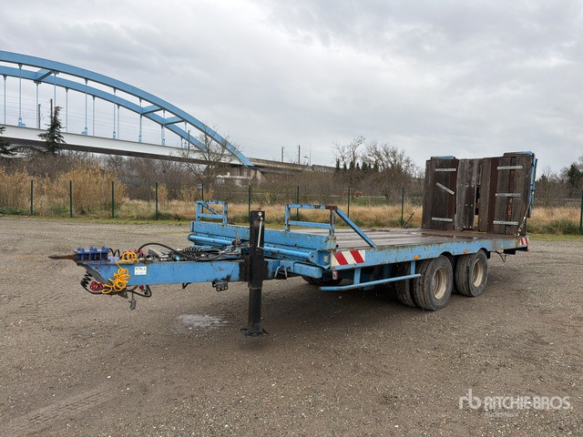 1994 Actm B21215 14400 kg T/A Remorque Porte-Eng ... Lowboy Trailer - Low loader trailer: picture 1 1994 Actm B21215 14400 kg T/A Remorque Porte-Eng ... Lowboy Trailer - Low loader trailer: picture 1