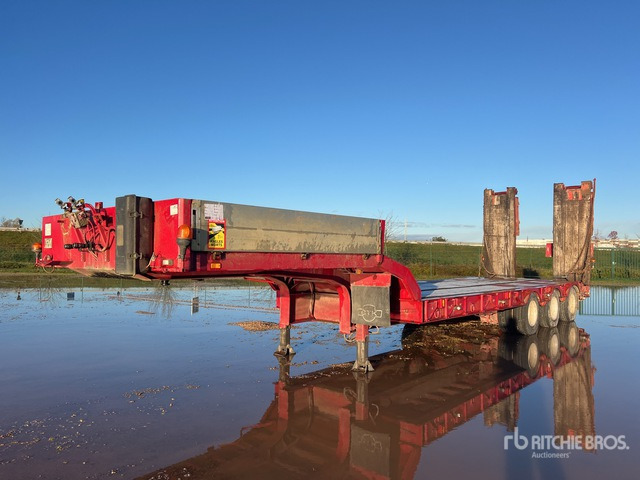 2002 Robuste Kaiser S5703P Tri/A Semi-Remorque Porte-Engin ... Lowboy Trailer - Low loader semi-trailer: picture 2 2002 Robuste Kaiser S5703P Tri/A Semi-Remorque Porte-Engin ... Lowboy Trailer - Low loader semi-trailer: picture 2