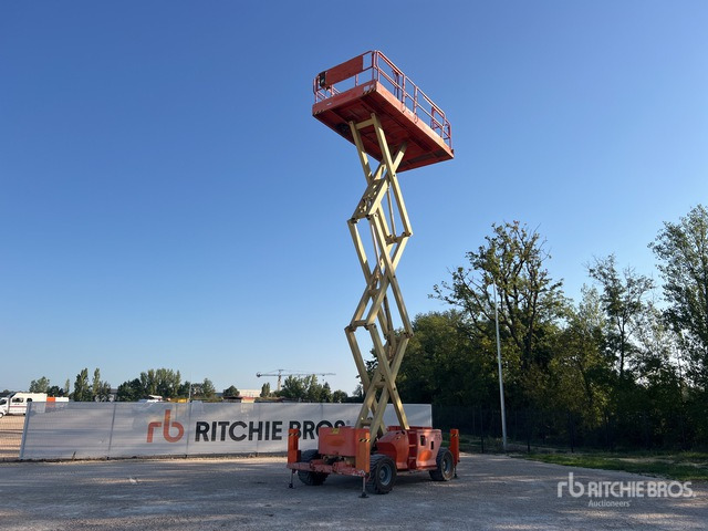 2008 JLG 3394 RT 4x4 Nacelle Ciseaux Scissor Lift - Scissor lift: picture 3 2008 JLG 3394 RT 4x4 Nacelle Ciseaux Scissor Lift - Scissor lift: picture 3