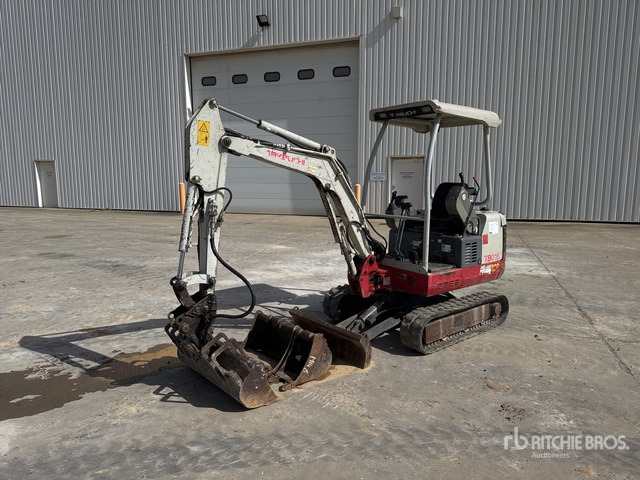 2010 Takeuchi TB016 Mini-Pelle Mini Excavator:  <6.6t - Mini excavator: picture 2 2010 Takeuchi TB016 Mini-Pelle Mini Excavator:  <6.6t - Mini excavator: picture 2