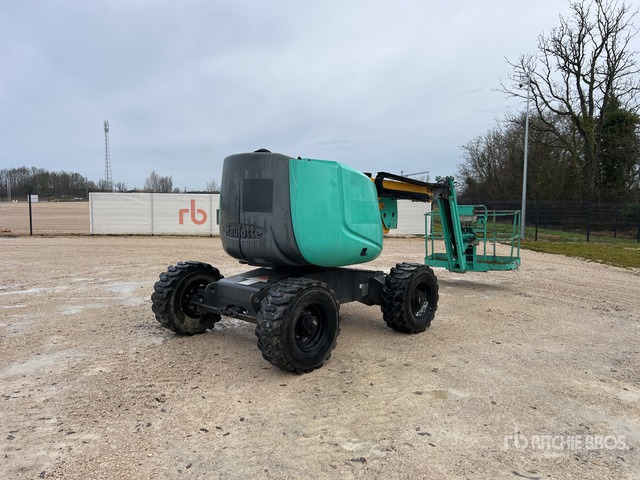 2012 Haulotte HA16SPX 4WD Diesel Nacelle Articulee Articulating Boom Lift - Articulated boom: picture 1 2012 Haulotte HA16SPX 4WD Diesel Nacelle Articulee Articulating Boom Lift - Articulated boom: picture 1