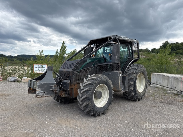 2017 Valtra T214 D Tracteur Agricole 4WD Tractor - Farm tractor: picture 1 2017 Valtra T214 D Tracteur Agricole 4WD Tractor - Farm tractor: picture 1