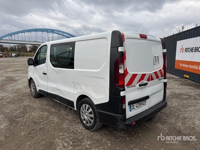 2014 Renault Trafic dci 115 Vehicule Utilitaire Cargo Van - Commercial vehicle: picture 2 2014 Renault Trafic dci 115 Vehicule Utilitaire Cargo Van - Commercial vehicle: picture 2