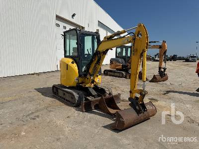 KOMATSU PC26MR-3 Mini-Pelle - Mini excavator: picture 5 KOMATSU PC26MR-3 Mini-Pelle - Mini excavator: picture 5