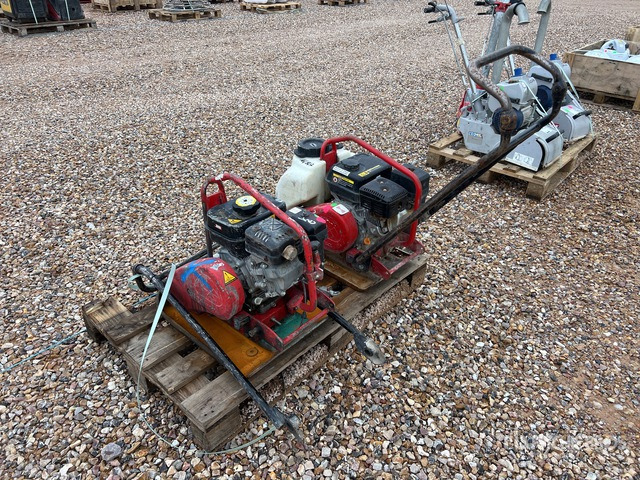 Mikasa Vibratory Plate Compactor - Vibratory plate: picture 3 Mikasa Vibratory Plate Compactor - Vibratory plate: picture 3