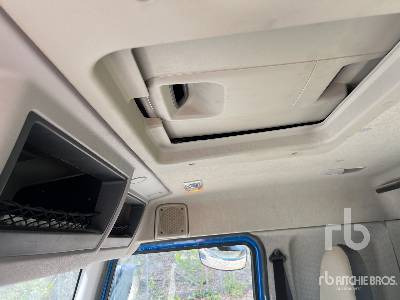 Tipper RENAULT KERAX 450DXI 6x4 Camion Benne: picture 21
