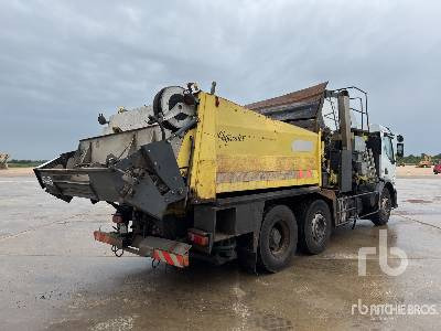 RENAULT PREMIUM 370DCI 2006 Secmair BI MAJOR 6000 L on ... - Asphalt distributor: picture 3 RENAULT PREMIUM 370DCI 2006 Secmair BI MAJOR 6000 L on ... - Asphalt distributor: picture 3