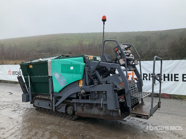 2006 Vogele Super 800 Track Asphalt Paver - Asphalt paver: picture 3 2006 Vogele Super 800 Track Asphalt Paver - Asphalt paver: picture 3