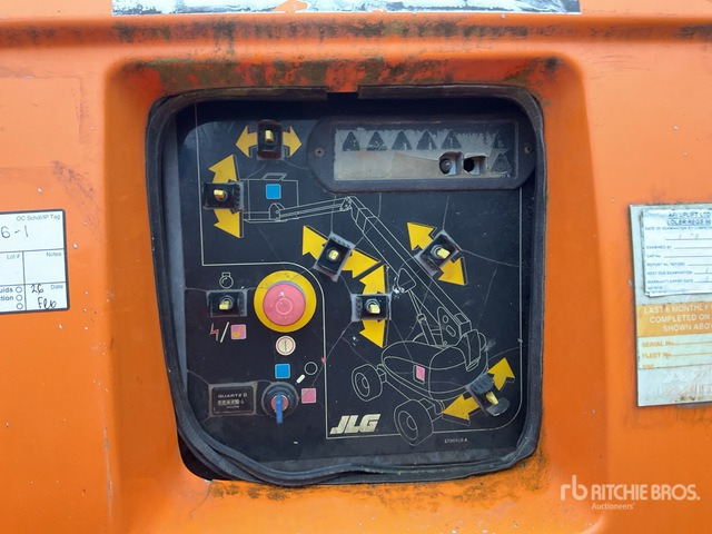 2007 JLG 660SJ 4WD Diesel Articulating Boom Lift - Articulated boom: picture 5 2007 JLG 660SJ 4WD Diesel Articulating Boom Lift - Articulated boom: picture 5