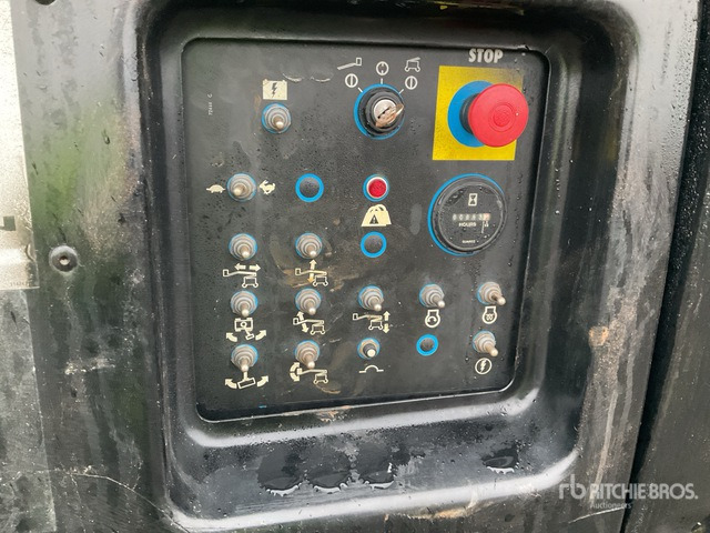 2011 Genie Z45/25J 2WD Hybrid Articulating Boom Lift - Articulated boom: picture 5 2011 Genie Z45/25J 2WD Hybrid Articulating Boom Lift - Articulated boom: picture 5