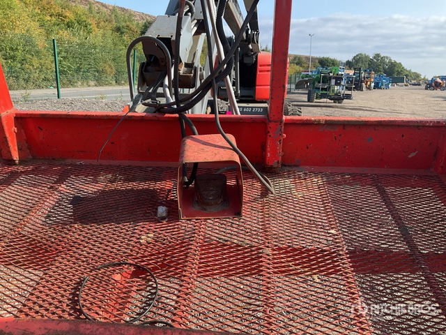 2014 Skyjack SJ51AJ 4WD Diesel Articulating Boom Lift - Articulated boom: picture 5 2014 Skyjack SJ51AJ 4WD Diesel Articulating Boom Lift - Articulated boom: picture 5