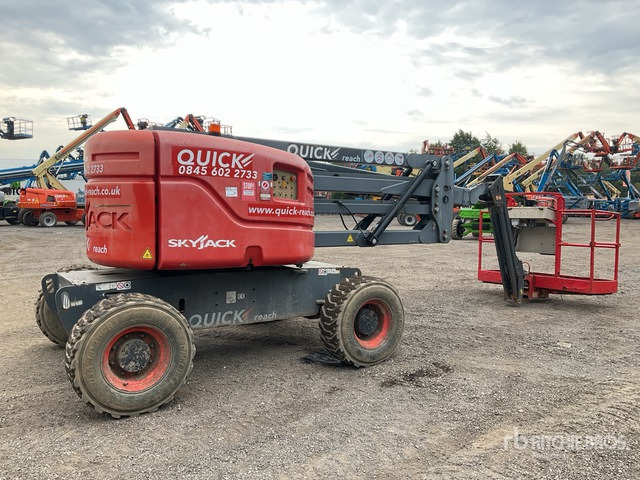 2016 Skyjack SJ51AJ 4WD Diesel Articulating Boom Lift - Articulated boom: picture 4 2016 Skyjack SJ51AJ 4WD Diesel Articulating Boom Lift - Articulated boom: picture 4