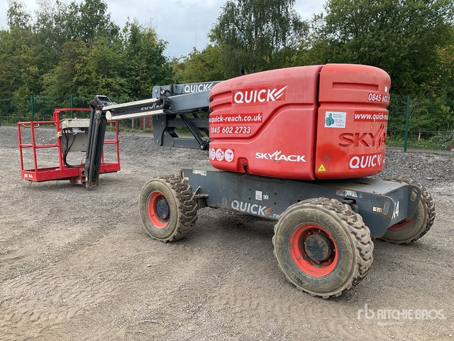 2016 Skyjack SJ51AJ 4WD Diesel Articulating Boom Lift - Articulated boom: picture 3 2016 Skyjack SJ51AJ 4WD Diesel Articulating Boom Lift - Articulated boom: picture 3