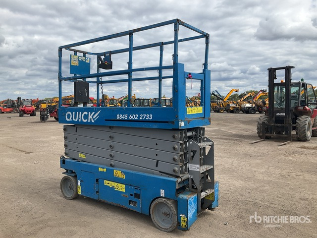 2017 Genie GS3232 Electric Electric Scissor Lift ... Scissor Lift - Scissor lift: picture 4 2017 Genie GS3232 Electric Electric Scissor Lift ... Scissor Lift - Scissor lift: picture 4