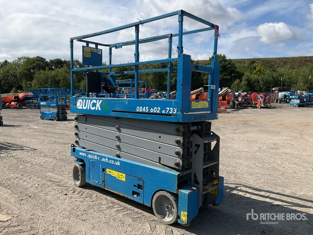 2017 Genie GS3232 Scissor Lift - Scissor lift: picture 4 2017 Genie GS3232 Scissor Lift - Scissor lift: picture 4