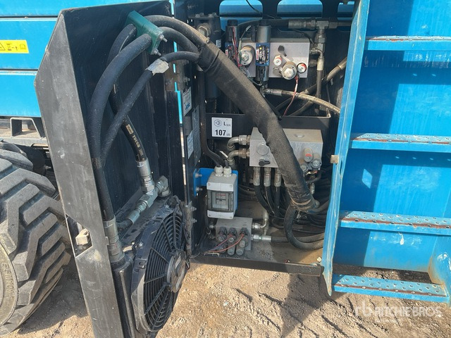2019 Genie GS-5390 4x4 Diesel Diesel Scissor Lift ... Scissor Lift - Scissor lift: picture 5 2019 Genie GS-5390 4x4 Diesel Diesel Scissor Lift ... Scissor Lift - Scissor lift: picture 5