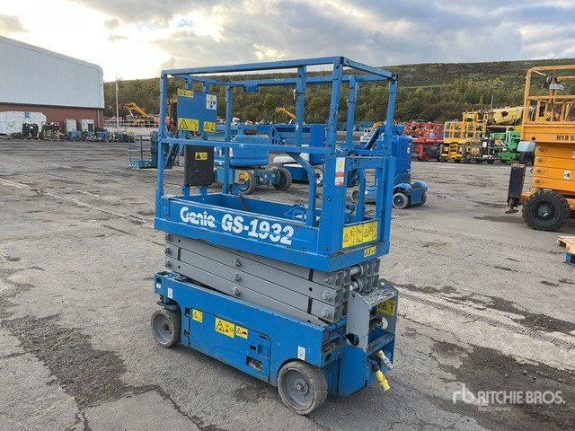 2019 Genie GS1932 Electric Scissor Lift - Scissor lift: picture 4 2019 Genie GS1932 Electric Scissor Lift - Scissor lift: picture 4
