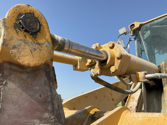 Wheel loader 2007 Cat 938G Series II Wheel Loader: picture 6