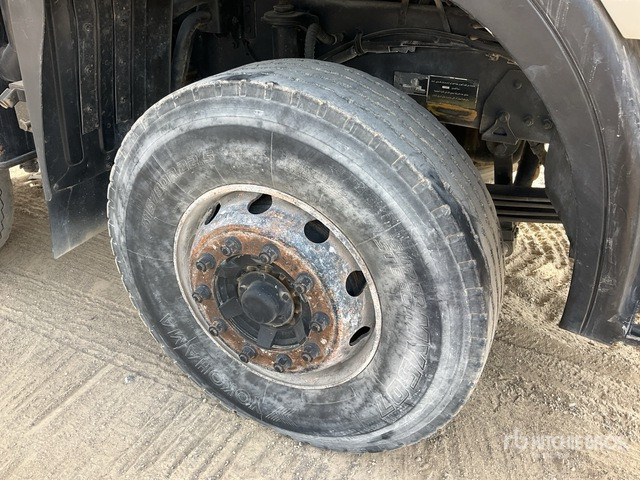 2015 JAC HFC3314KR1 8x4 Twin-Steer Tri/A Dump Truck - Tipper: picture 5 2015 JAC HFC3314KR1 8x4 Twin-Steer Tri/A Dump Truck - Tipper: picture 5