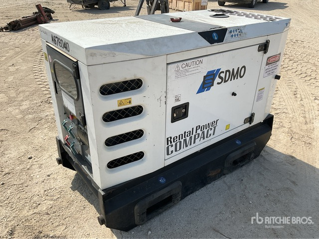 2015 Sdmo 22 kVA Skid-Mounted (Inoperable) Generator Set - Generator set: picture 2 2015 Sdmo 22 kVA Skid-Mounted (Inoperable) Generator Set - Generator set: picture 2