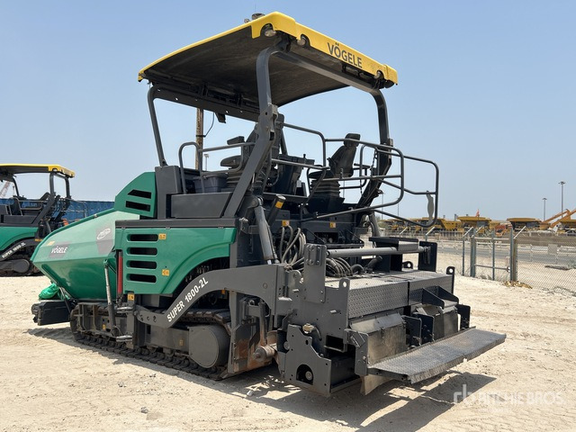 2016 Vogele Super S1800-2L Track Asphalt Paver - Flail mower/ Mulcher: picture 3 2016 Vogele Super S1800-2L Track Asphalt Paver - Flail mower/ Mulcher: picture 3