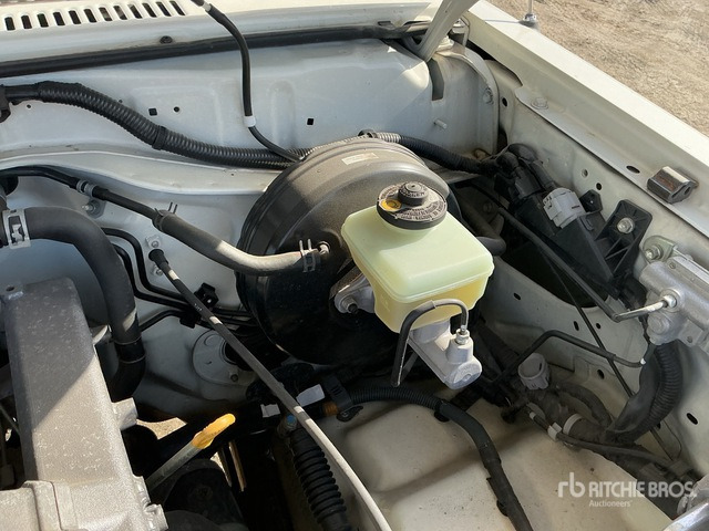 2017 Toyota Land Cruiser LX 76L 4x4 SUV - SUV: picture 4 2017 Toyota Land Cruiser LX 76L 4x4 SUV - SUV: picture 4