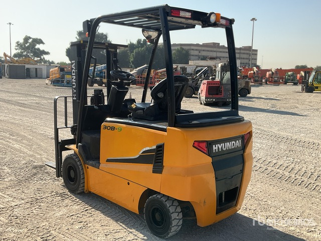 2019 Hyundai 30B-9 3 ton Electric Forklift - Electric forklift: picture 2 2019 Hyundai 30B-9 3 ton Electric Forklift - Electric forklift: picture 2
