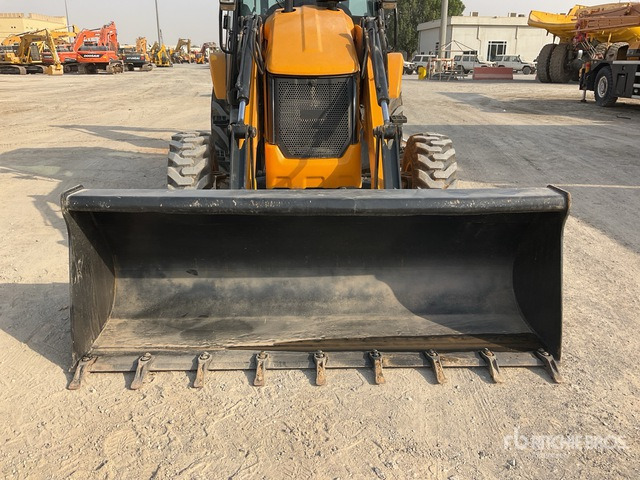 2020 JCB 4DX 4x4 Backhoe Loader - Backhoe loader: picture 5 2020 JCB 4DX 4x4 Backhoe Loader - Backhoe loader: picture 5