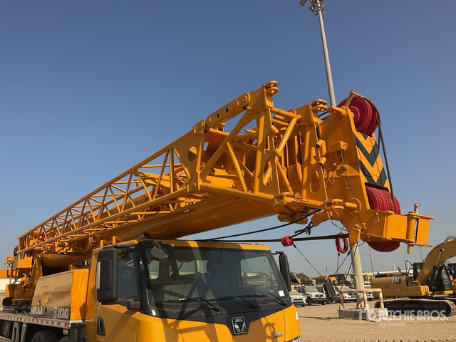 2020 XCMG QY50KA 50 ton 8x4x4 Hydraulic Truck Crane - Mobile crane: picture 4 2020 XCMG QY50KA 50 ton 8x4x4 Hydraulic Truck Crane - Mobile crane: picture 4