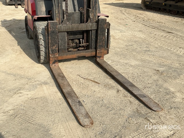 Hyster H5.00XM Forklift - Diesel forklift: picture 4 Hyster H5.00XM Forklift - Diesel forklift: picture 4