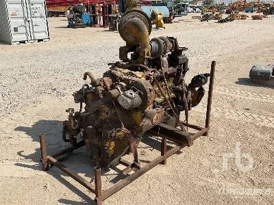 KOMATSU - Engine: picture 2 KOMATSU - Engine: picture 2